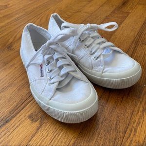 White Superga Sneakers size 5